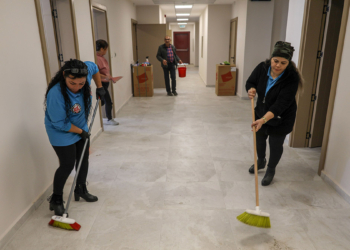 Depremzedelere açılacak huzurevinde gönüllü çalışma