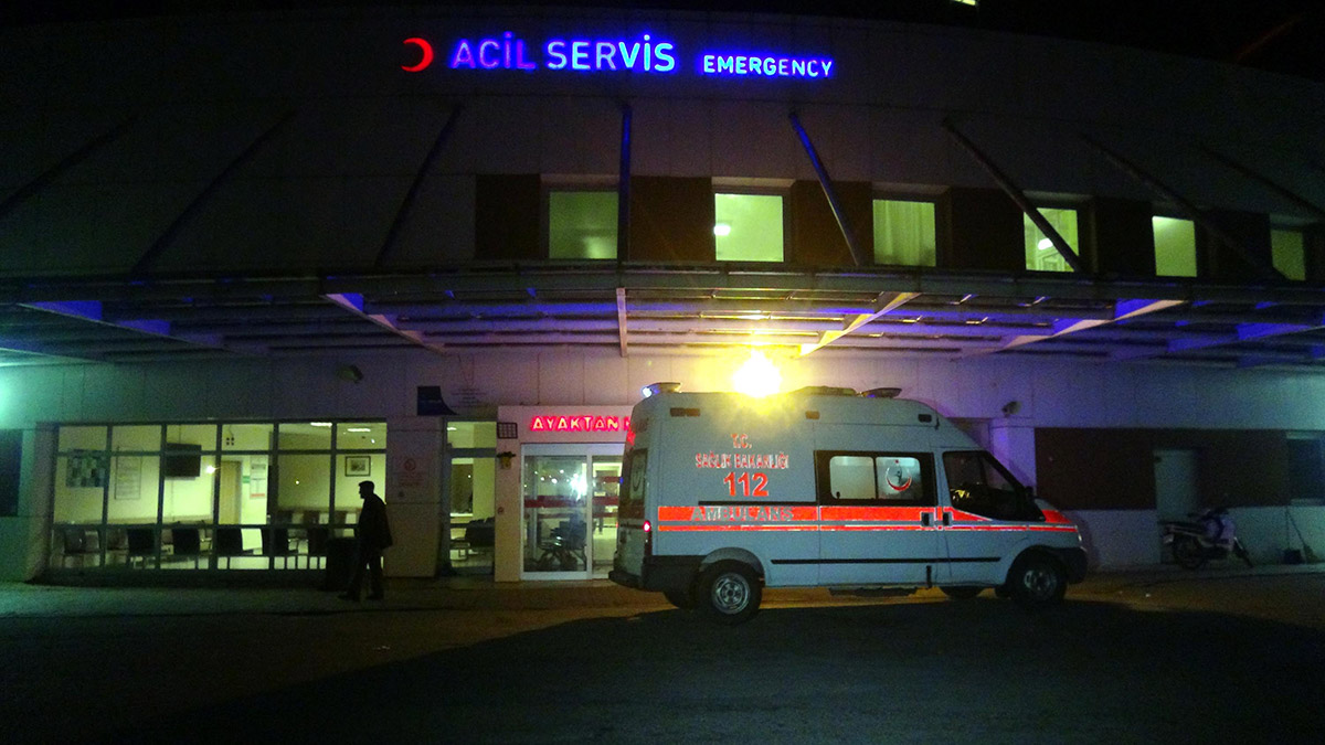 Kumdere köyü muhtarı ve amcası öldürüldü