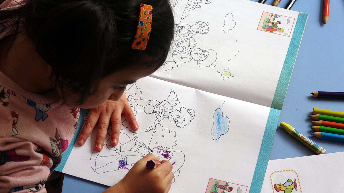 Depremzede çocukların eğitimlerine destek