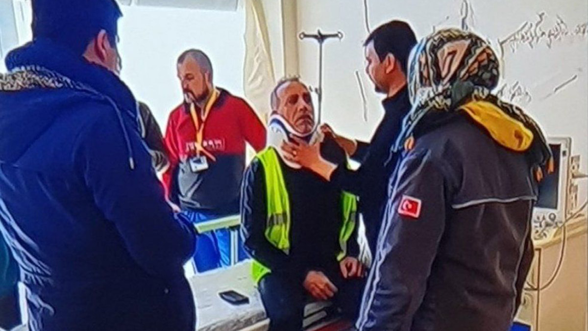 Haluk Levent kaza geçirdi