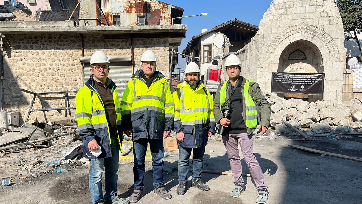 Antakya'da hasar gören tarihi yapılar incelendi