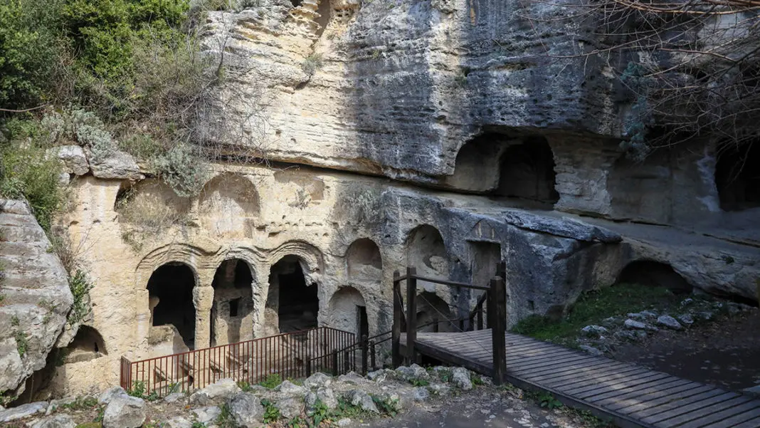 Titus Tüneli ile Beşikli Mağarası depremde hasar görmedi