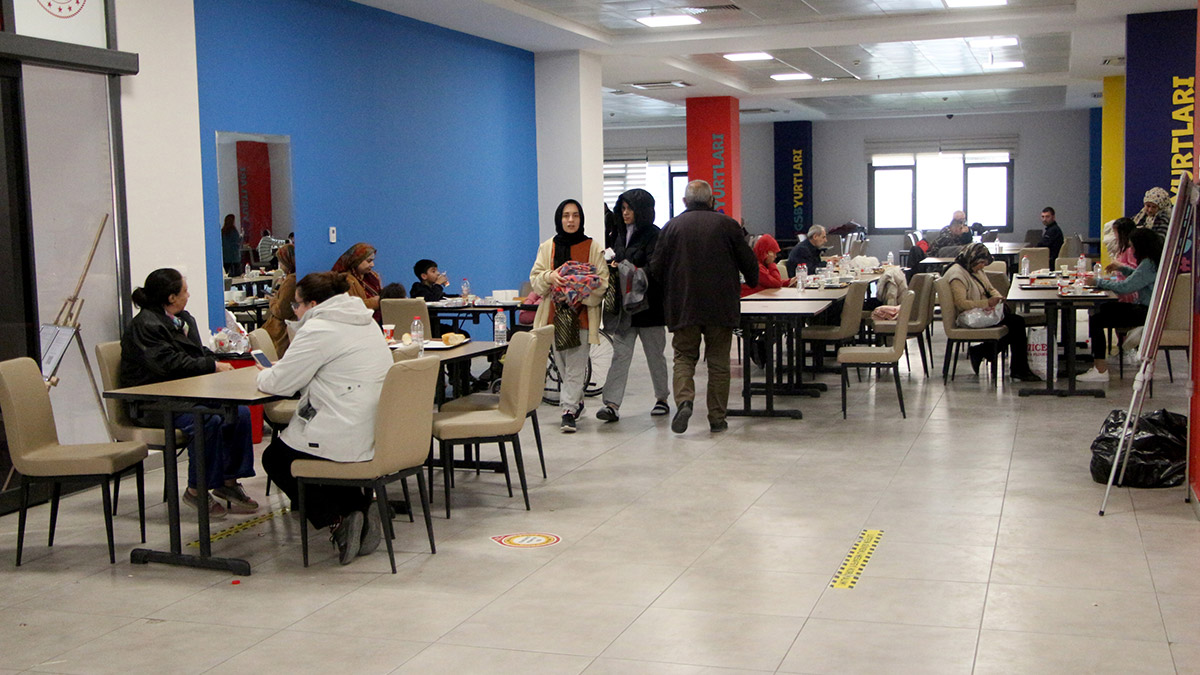 Dönmemiz lazım, insanın evi gibi olmaz