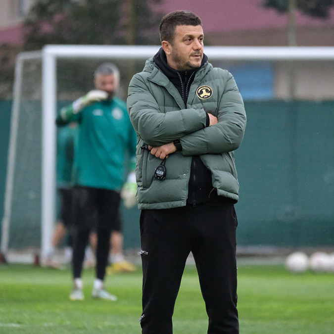 Süper Lig ekiplerinden Bitexen Giresunspor’un gelirleri depremzedelere bağışlanmak üzere oynamayı planladığı Amberçay Eynesil Belediyespor ve Orduspor 1967 hazırlık maçları iptal edildi.