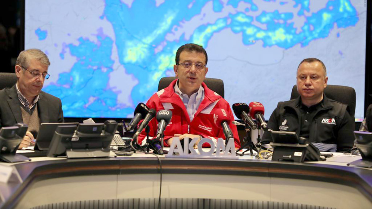 İmamoğlu'ndan İstanbullular'a uyarı; Dışarı çıkmayın