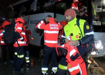 İspanya'dan 46 arama kurtarma ekibi Adıyaman’a gönderildi