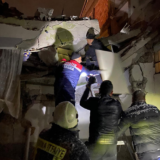 Neden sadece felaketlerde birleşiyoruz?