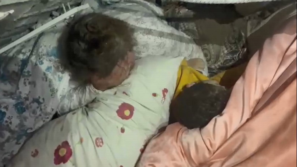 Gaziantep Kalesi'nin surları yıkıldı