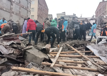 Depremzedelerin kullanımına açılan tesis ve salonlar