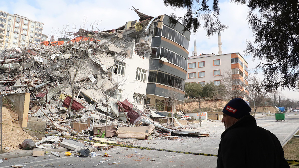Afet sonrası aileler için çocuklara psiko-sosyal yardım