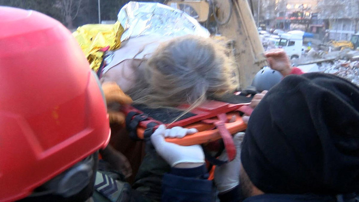 Arıkan Oteli'nin enkazından 52 saat sonra kurtarıldı