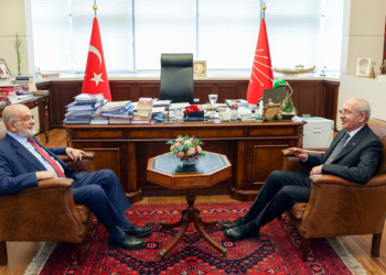Karamollaoğlu Kılıçdaroğlu'nu ziyaret etti