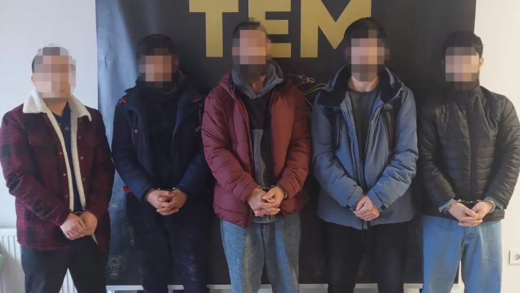 Kocaeli'de DEAŞ operasyonu; 5 tutuklama