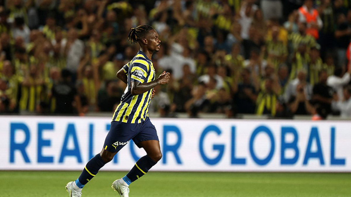 Lincoln Henrique depremzede bir aileyi misafir etmek istiyor