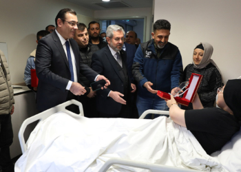 Aleyna Ölmez'i madenciler ziyaret etti