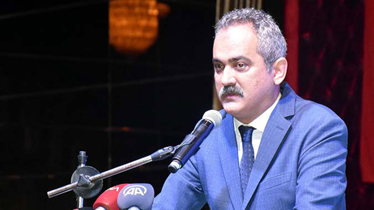 166 bin 238 öğrencinin nakli başka illere alındı