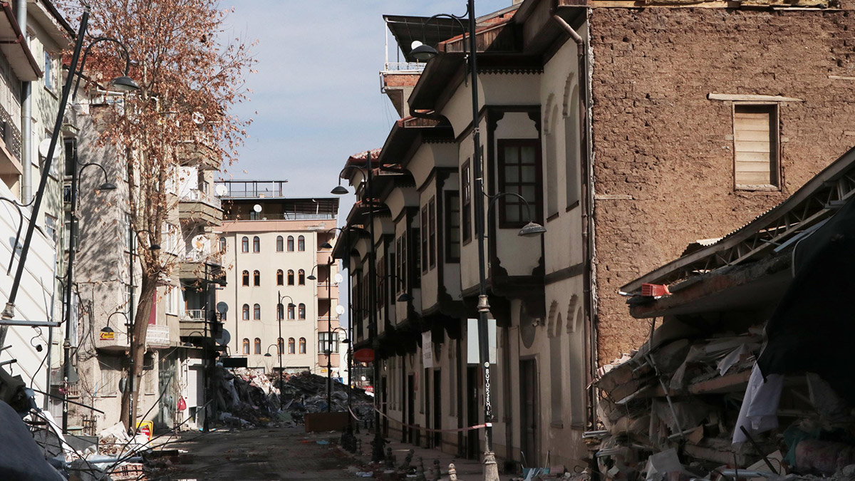 Malatya'da tarihi 'Beşkonaklar' dimdik ayakta kaldı