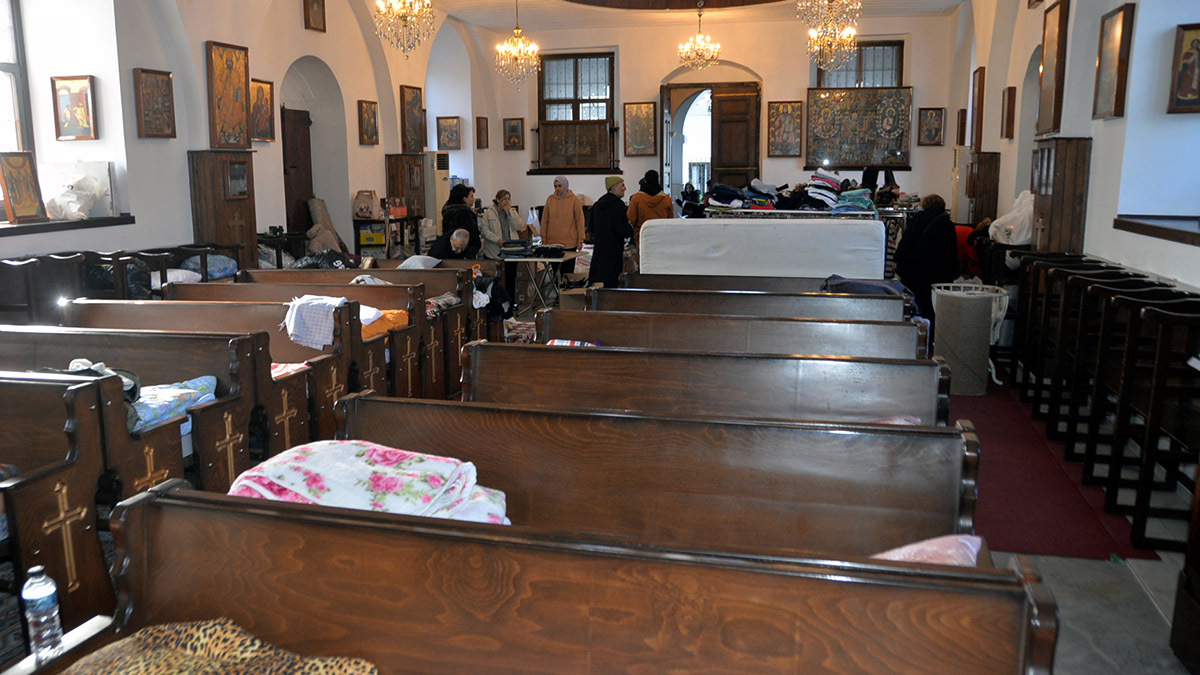 Mersin Rum Ortodoks Kilisesi depremzedelere kapılarını açtı