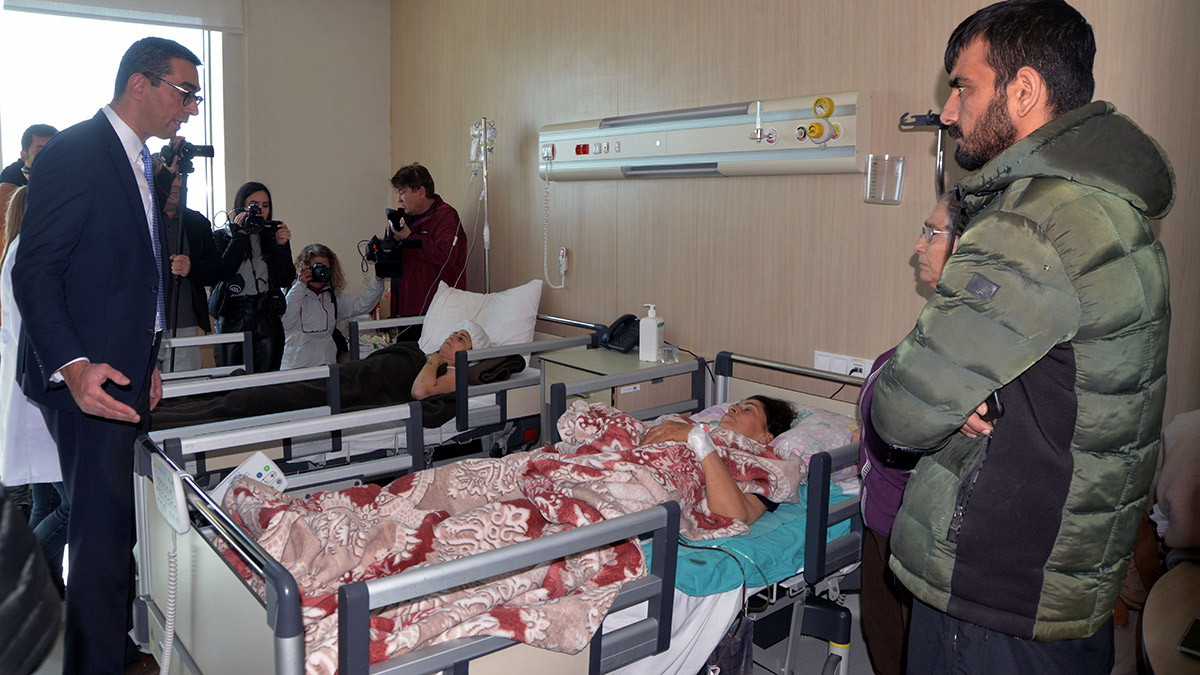 15 bin yaralıdan 12 bini taburcu edildi