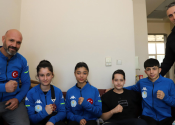 Enkaz altından sağ çıkarılan Burak hayaline kavuşacak