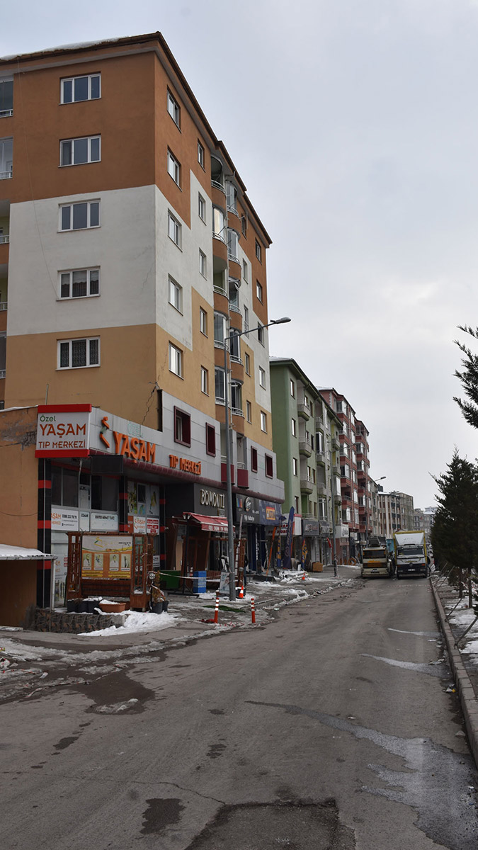 Niğde'de 4 bina mühürlendi