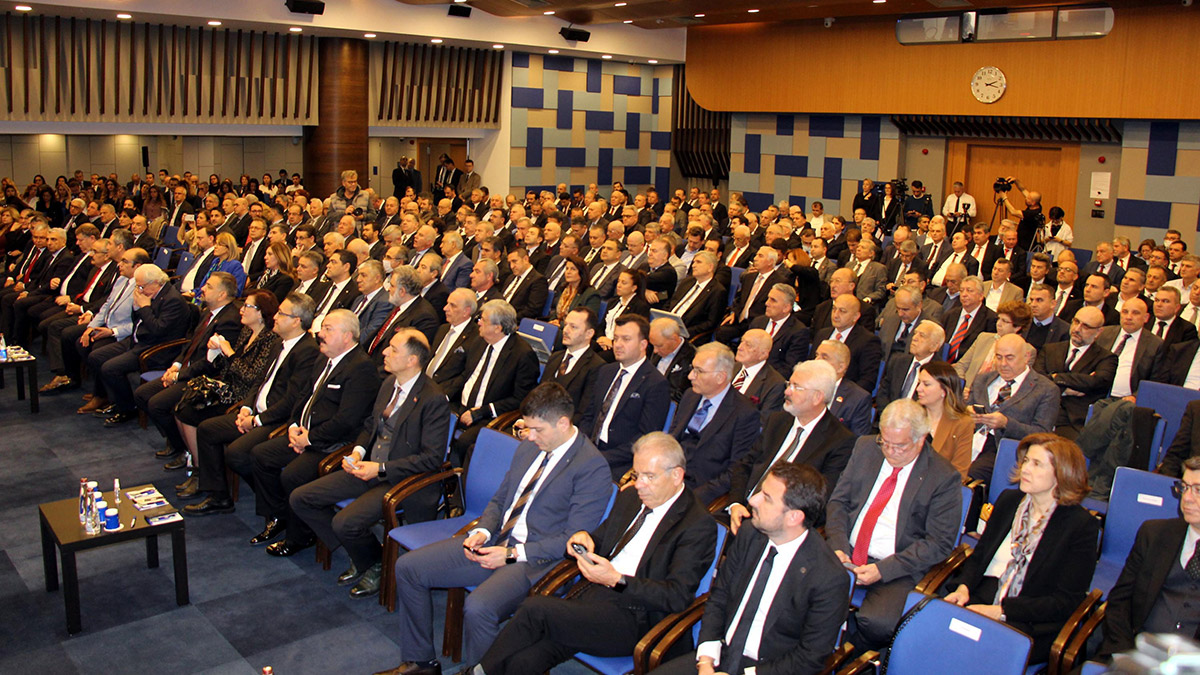 İzmir'de aktif fay sistemi var