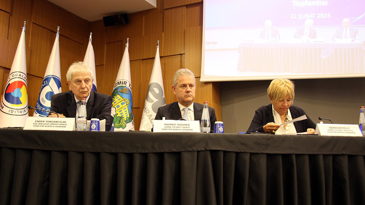Jeolog, Deniz Jeolojisi Uzmanı ve Bilim Akademisi Üyesi Prof. Dr. Naci Görür, "İzmir'de aktif fay sistemi var, bunlar bugün olmazsa yarın deprem yaratacaktır" dedi.