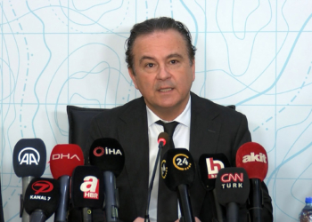 100 tane artçı deprem meydana geldi