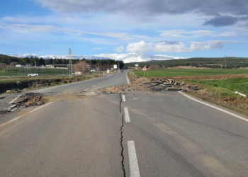 Depreme neden olan fayın yeryüzünü kestiği yer bulundu