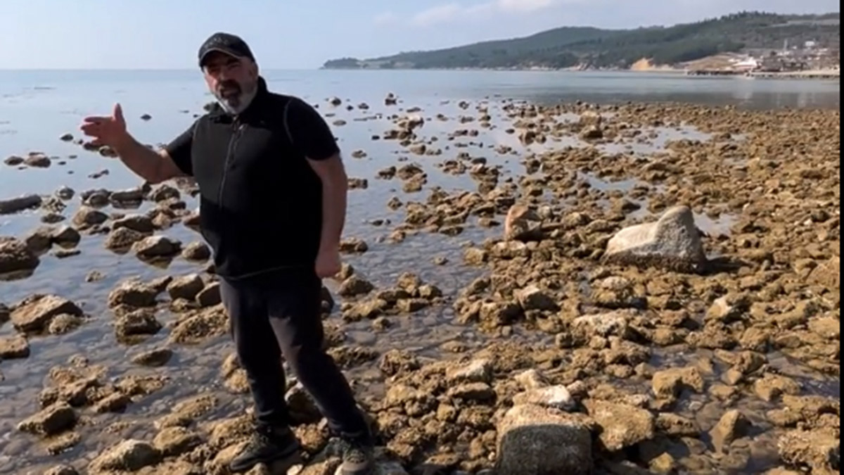 Saros Körfezi'nde deniz suyu 60-70 metre çekildi