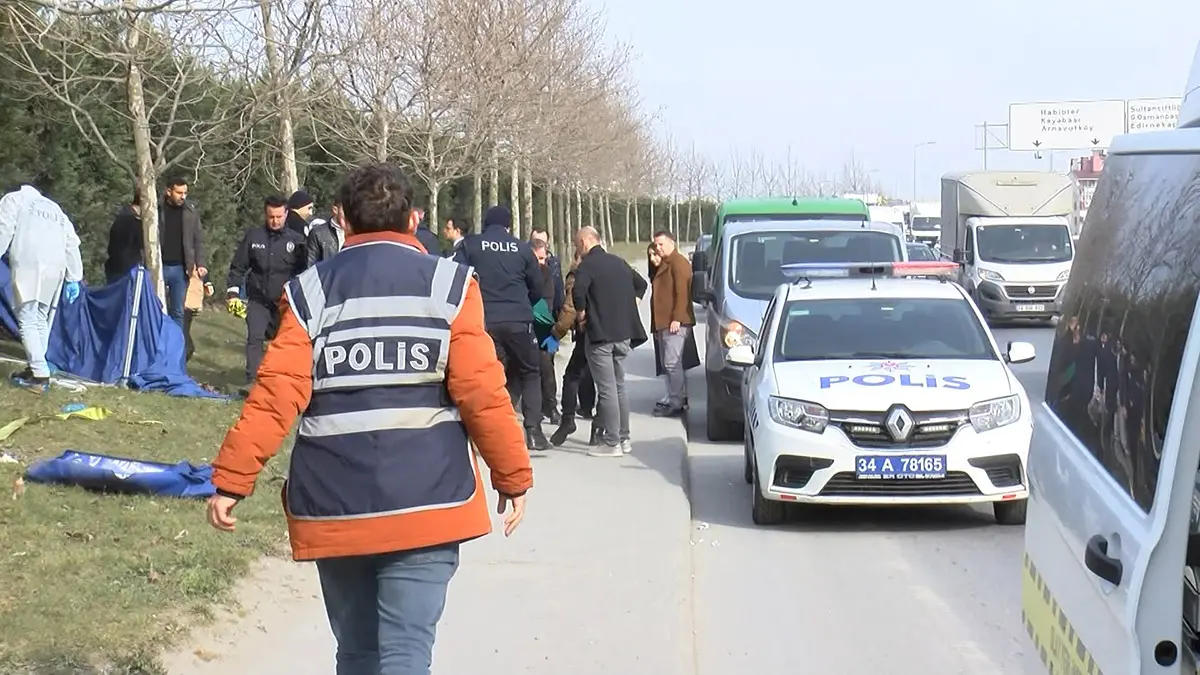 Yol kenarında üniversite öğrencisi ölü bulundu