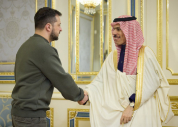 Suudi Arabistan Dışişleri Bakanı Zelenski ile bir araya geldi