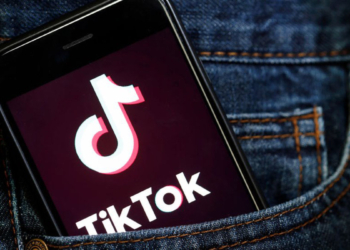 TikTok devlete ait mobil cihazlarda yasakladı