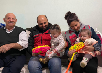 Sağ kurtulan depremzedeler boş evlere yerleştiriliyor