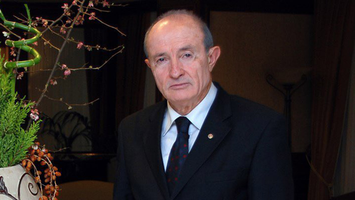 Yargıtay Onursal Cumhuriyet Başsavcısı Vural Savaş yaşamını yitirdi