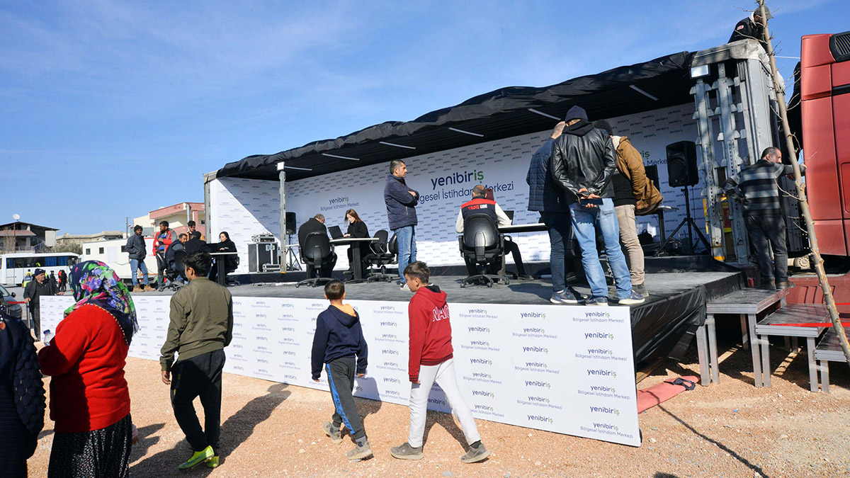 Yenibiris, 11 ilde '100 bin istihdam' seferberliği başlattı