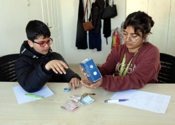 Zeynep ve Güney kardeşlerden örnek davranış