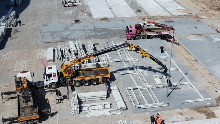 11 ilde esnafımız için geçici iş yerleri hazırlıyoruz