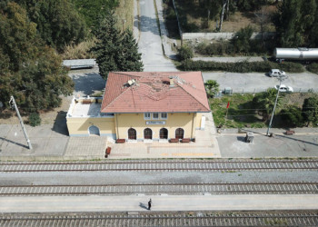Dörtyol Tren İstasyonu, depremlerde hasar aldı