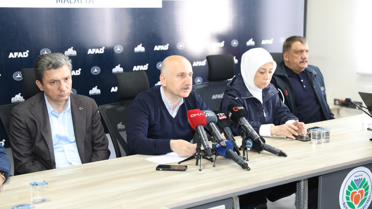 1275 kilometre demir yolu hattı depremden etkilendi