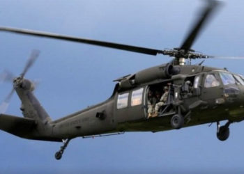 ABD’de 2 Blackhawk tipi helikopter düştü