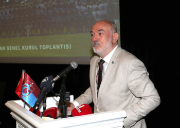 Ahmet Ağaoğlu'nun istifa etmesi sürpriz oldu