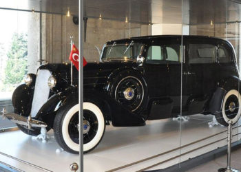 Atatürk'ün otomobilinin restorasyonu 5 yıl sürdü