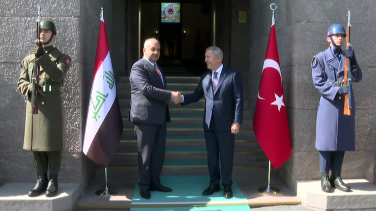 Bakan Akar, Irak Savunma Bakanı ile görüştü
