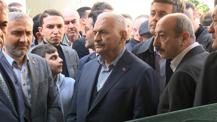 Binali Yıldırım'ın annesi Fahriye Yıldırım defnedildi
