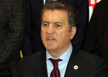 Bizimle görüşmek isteyen partilere kapımız açık