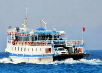 Bodrum'da feribot seferlerine fırtına engeli