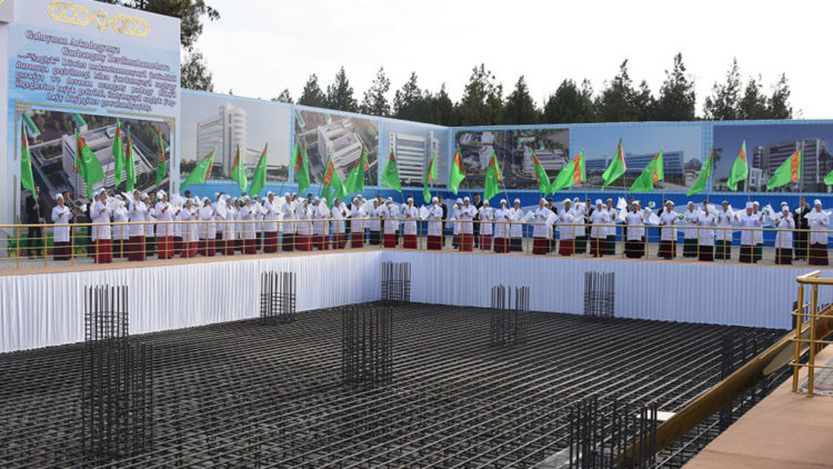 Çalık Holding'ten Türkmenistan’da sağlık atağı