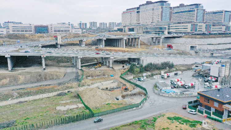 Çam ve Sakura Bağlantı Viyadüğü'nde çalışmalar sürüyor