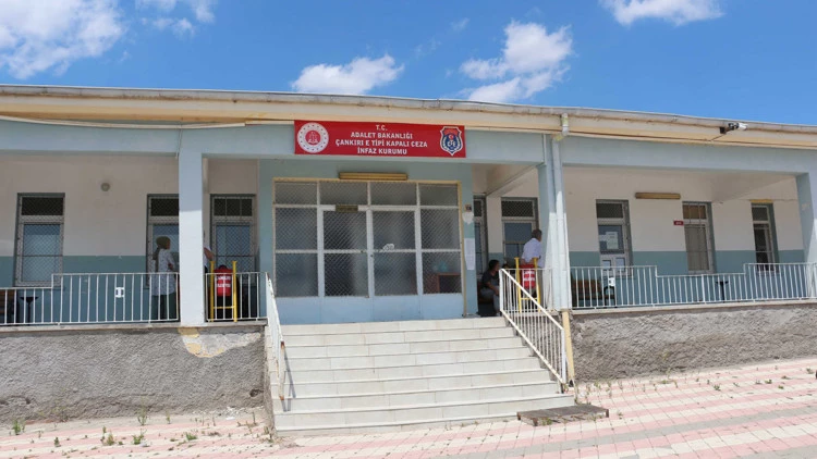 Çankırı kapalı cezaevi'ne 'deprem' tahliyesi
